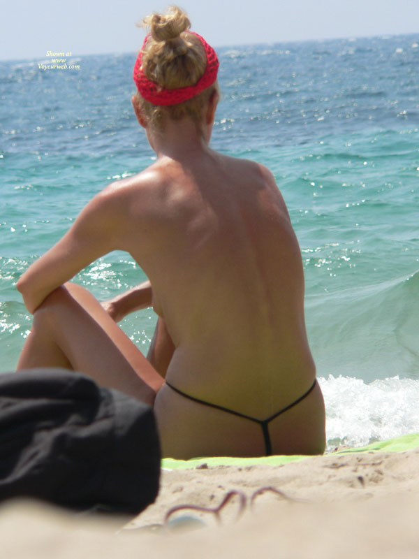 Pic #1 Lady In Thong