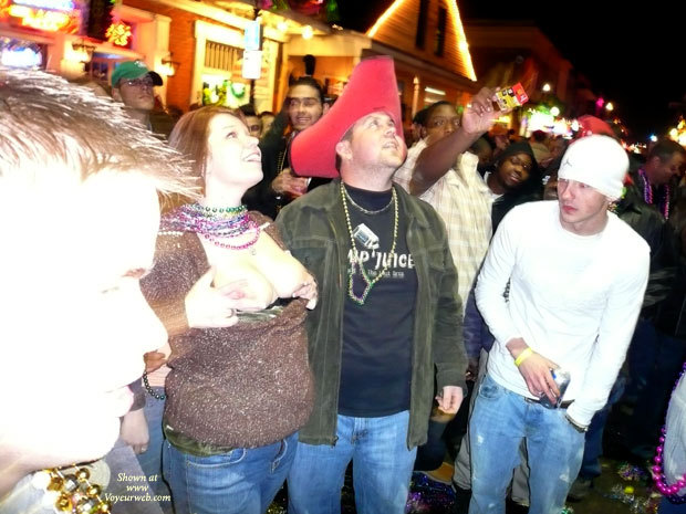 Pic #1 Mardi Gras 07