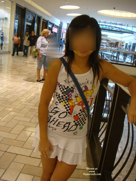 Pic #1 In Shopping Mall