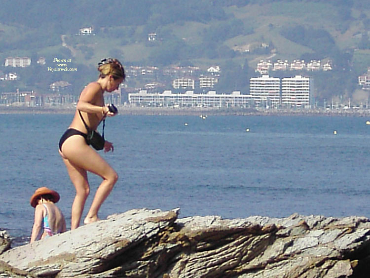 Pic #1 Beach Voyeur:&nbsp;Fotografa Por Las Rocas