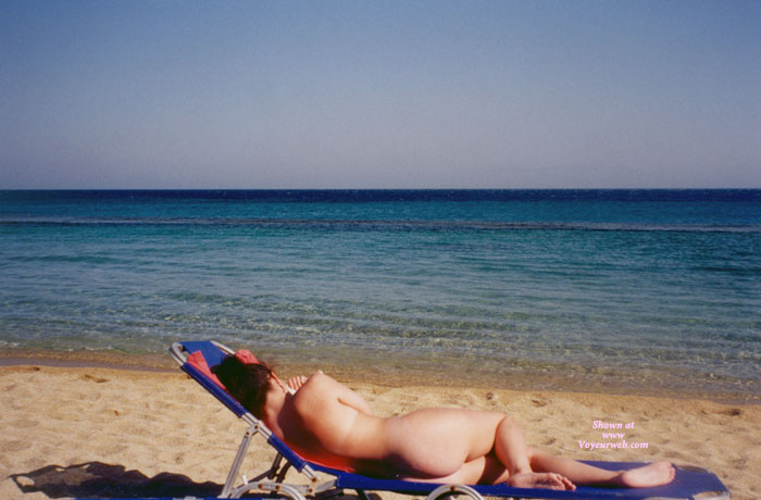 Pic #1 Nude Wife:&nbsp;Sunbathing Poses