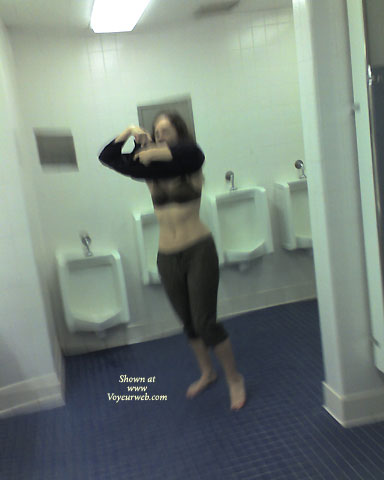 Pic #1 Nude Amateur:&nbsp;*ME In The Men&#39;s Room