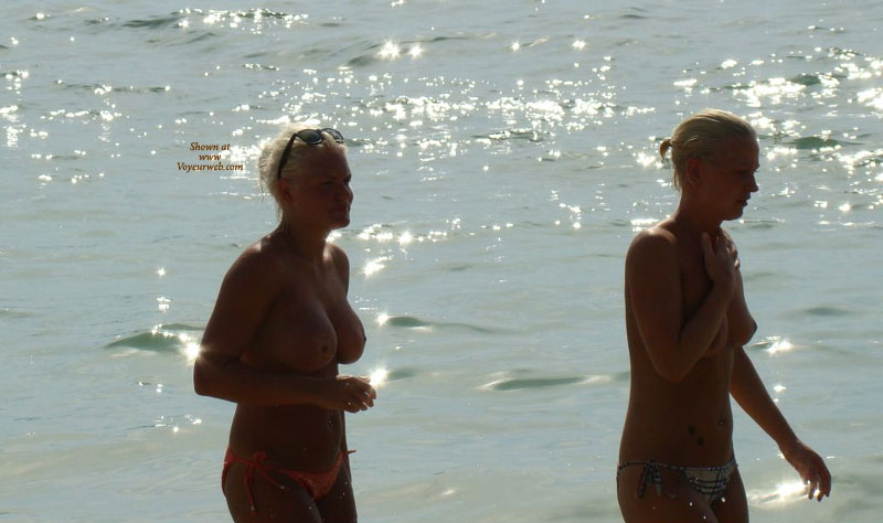 Pic #1 Beach Voyeur:&nbsp;Boobs In Phuket