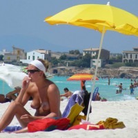 Beach Voyeur:&nbsp;Mallorca: Pretty Tits