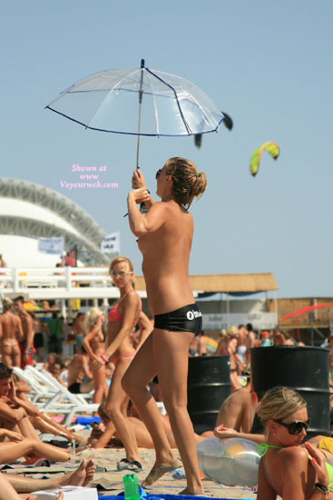 Pic #1 Beach Voyeur:&nbsp;Hot Chicks At The Beach