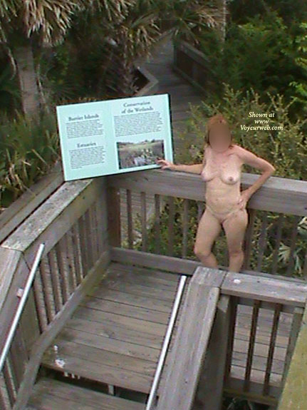 Pic #1 Nude Wife:&nbsp;Vacation Excursion