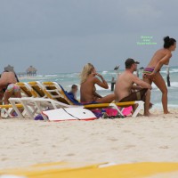 Beach Voyeur:&nbsp;Playa Vacation