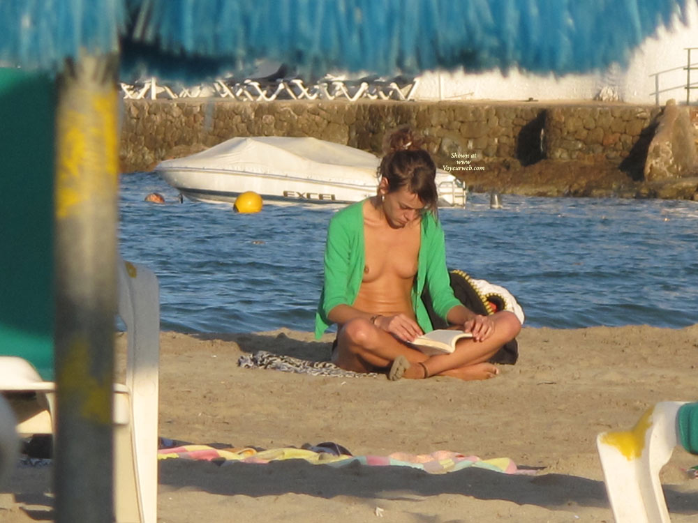 Pic #1 Beach Voyeur:&nbsp;Spain With Love