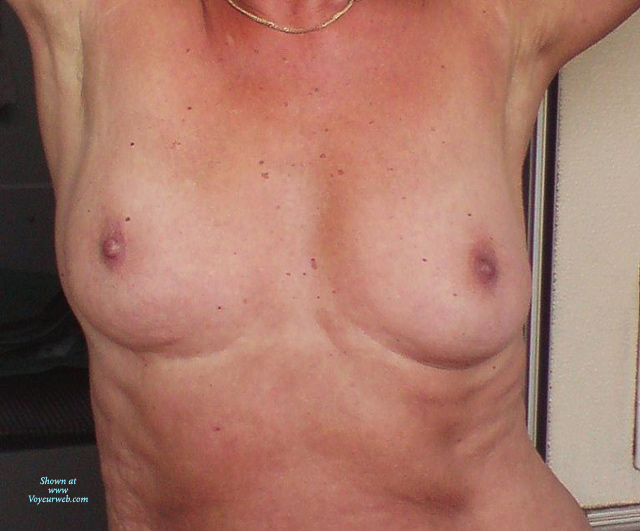 Pic #1 Nude Wife:&nbsp;Tits And More