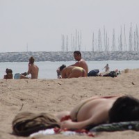 Beach Voyeur:&nbsp;Beach &amp; Sun