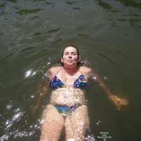 Nude Wife:&nbsp;*SP At The Lake