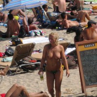 Beach Voyeur:&nbsp;Beach Scenes 4