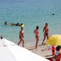 Pic #1 Beach Voyeur:&nbsp;Friends In Ibiza