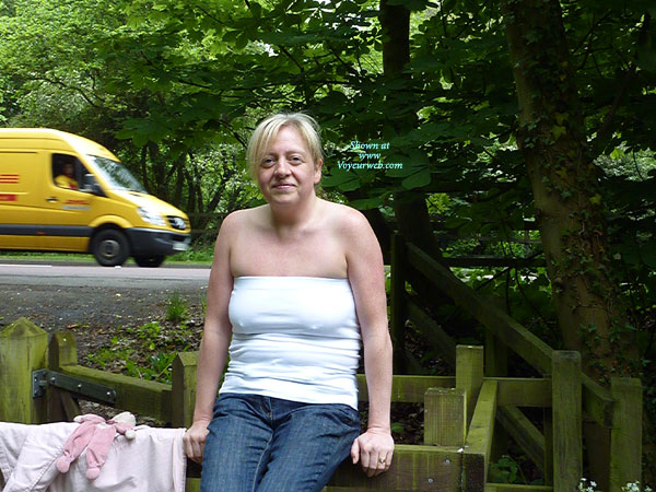 Pic #1 Topless Amateur:&nbsp;Country Walk