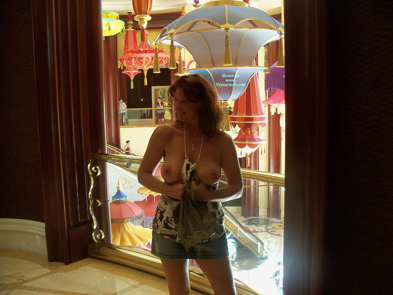 Pic #1 Topless Amateur:&nbsp;More Of Vegas