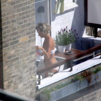 Street Voyeur:&nbsp;Girl On The Porch