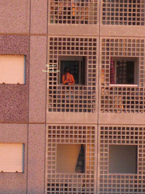 Pic #1 Street Voyeur:&nbsp;Out Of Window