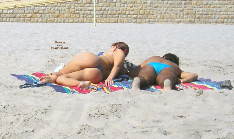 Pic #1 Beach Voyeur:&nbsp;Thongs Busted