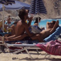 Beach Voyeur:&nbsp;Sneak Shots Greece Summer 2010