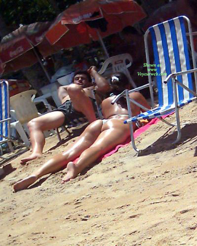 Pic #1 Beach Voyeur:&nbsp;Brasil: Calheta Beach, Pernambuco State.