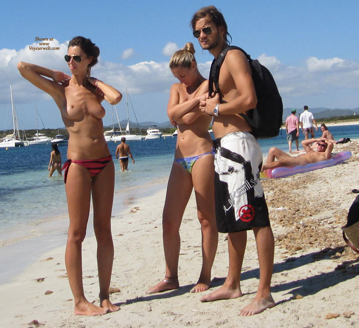 Pic #1 Beach Voyeur:&nbsp;Balearic Islands This Summer