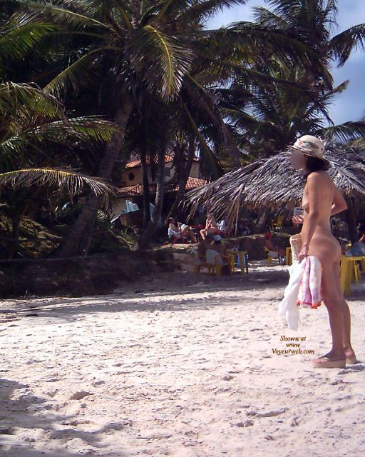 Pic #1 Beach Voyeur:&nbsp;Brasil: Couple In Tambaba Beach