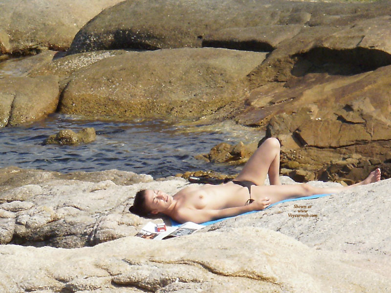 Pic #1 Beach Voyeur:&nbsp;Corsica Topless Beach