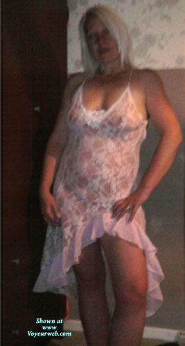 Pic #1 Amateur in Nightwear Tina