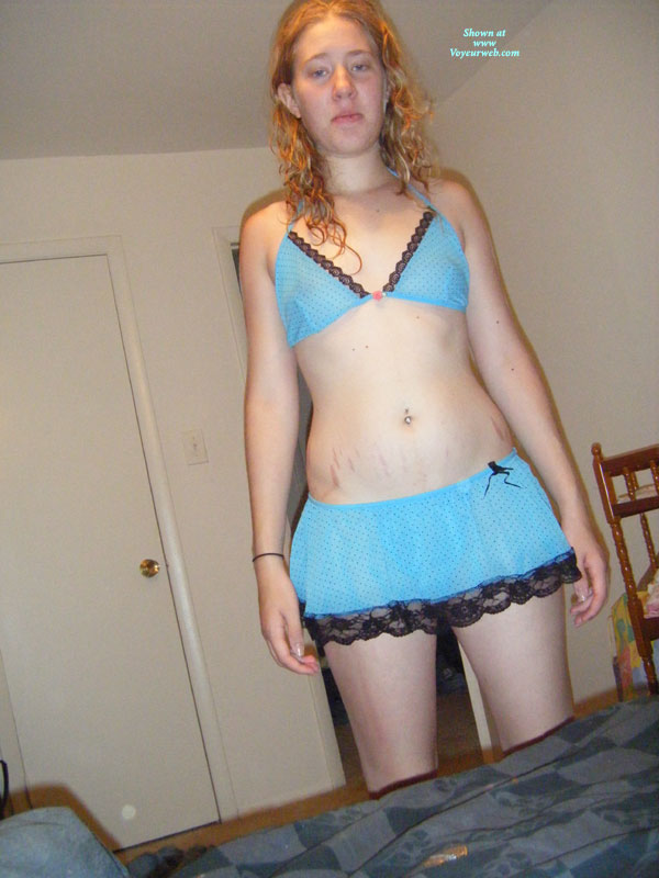 Pic #1 Bottomless Amateur Trying To Look Sexy