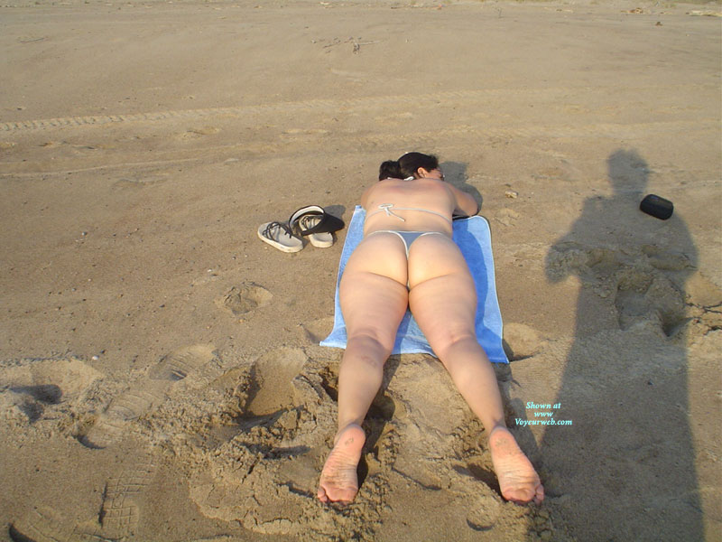 Pic #1 Nude Wife:&nbsp;Hot Public Beach