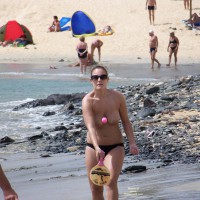 Beach Voyeur:&nbsp;Beach Boobs