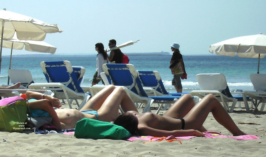 Pic #1 Beach Voyeur:&nbsp;Ibiza