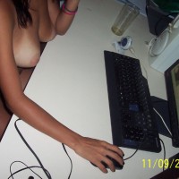 Pic #1 Nude Girlfriend:&nbsp;Cybersex