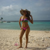 Pic #1 Brazilian Wife On Holiday In The Caribbean