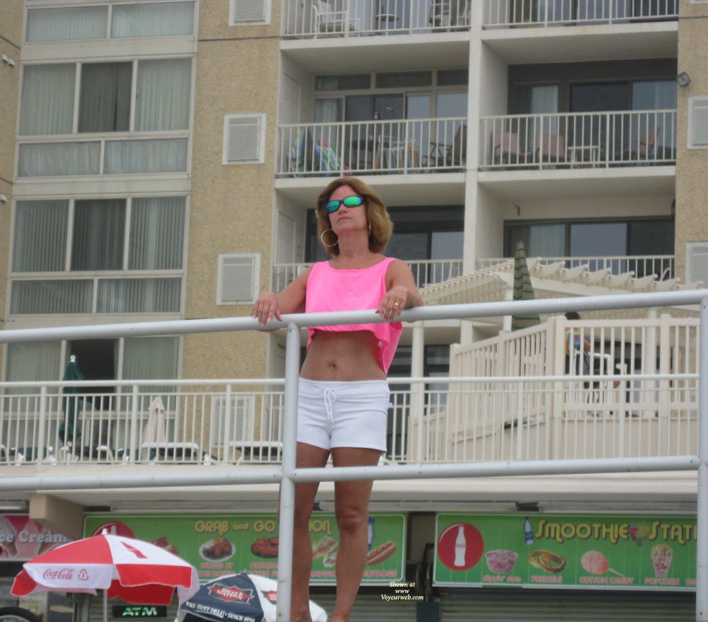 Pic #1 Pink On The Boardwalk