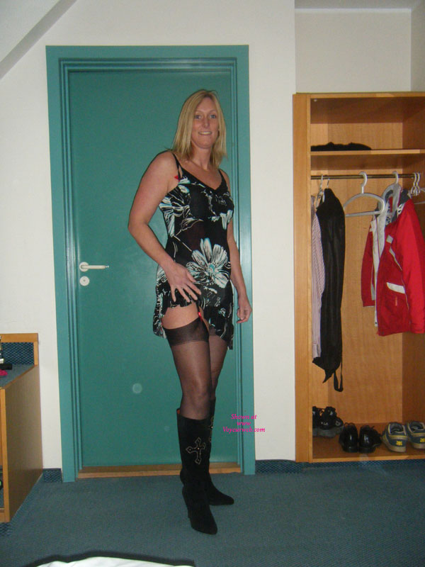 Pic #1 Lovely Wife In Sexy Outfit