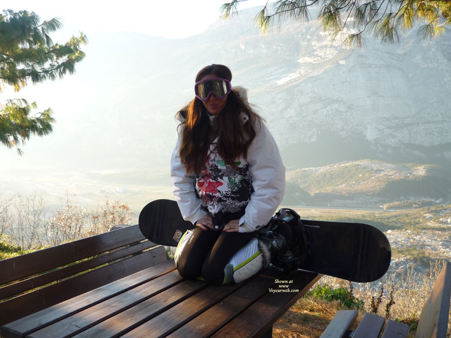 Pic #1 First Time - Snowboard Time