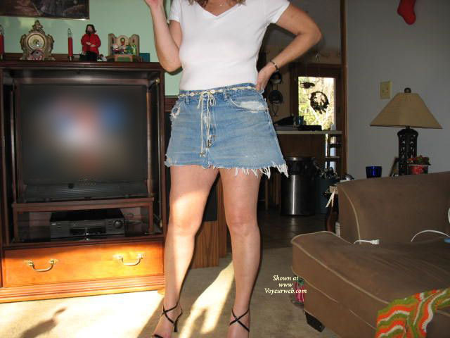 Pic #1 My Wife Fun Indoors