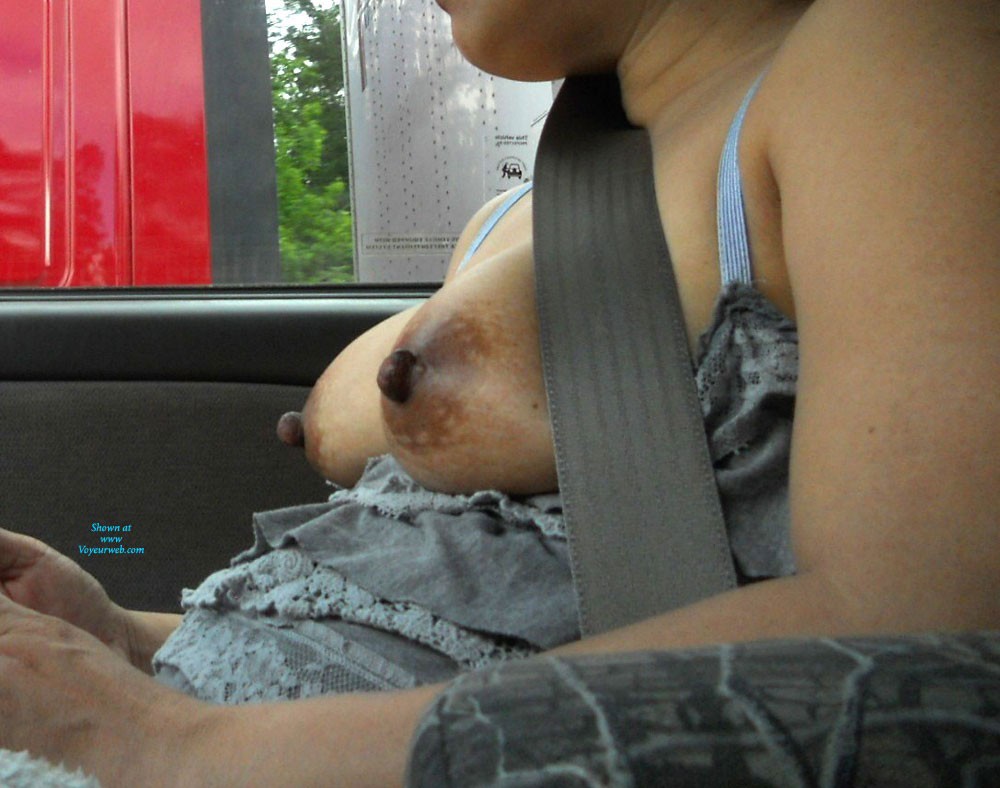 Pic #1 Out For a Drive - Big Tits