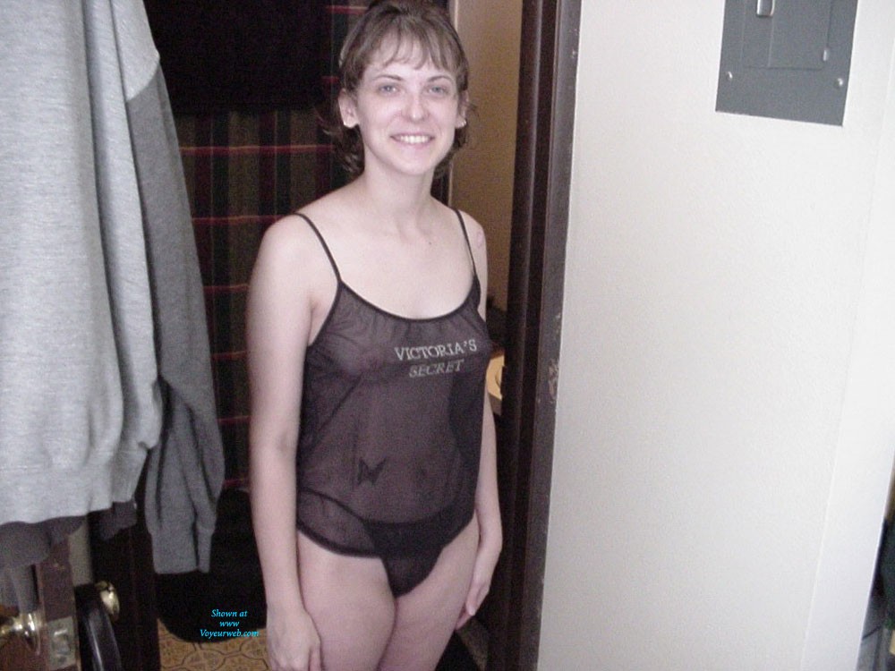 Pic #1 Midwest Hometown Girl - See Through, Brunette, Close-ups, Lingerie, Bush Or Hairy