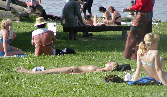 Pic #1 Sexy Girl On Czech Beaches