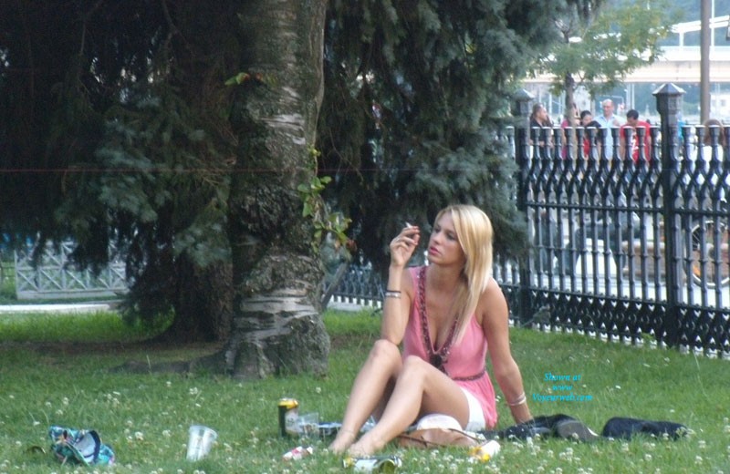 Pic #1 Budapest Street - Public Place, Blonde, Brunette