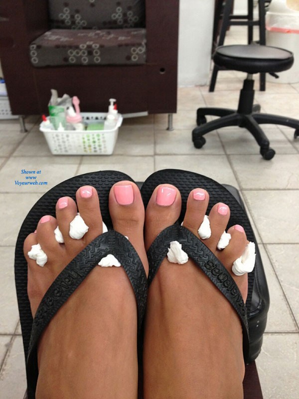 Pic #1 Pretty Feet