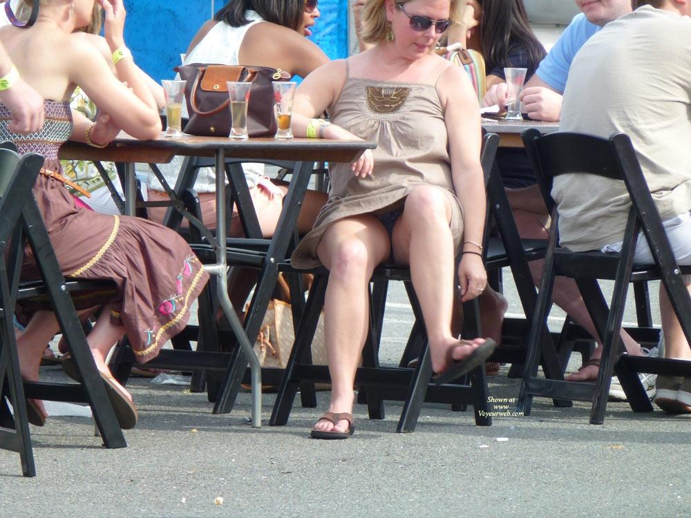 Pic #1 Upskirts - Voyeur, Public Place, Voyeur Upskirts