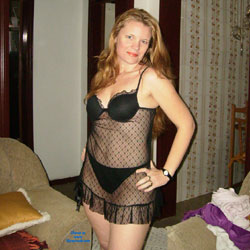 Casada Experimentando Lingerie - Lingerie, Redhead