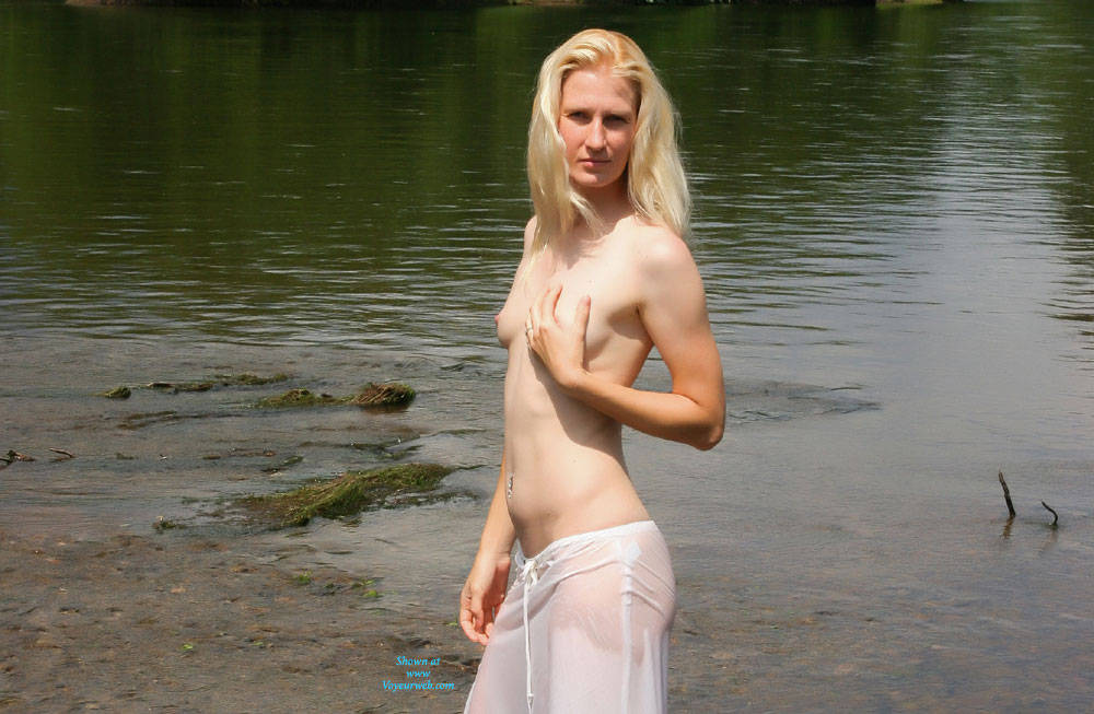 Pic #1 A Few From The River - Nature, Blonde