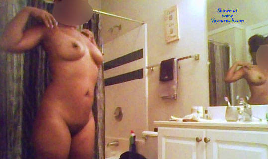 Pic #1 Throwback- Wifey Voyeur Shower (Unaware) - Ebony, Wife/wives