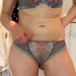 Pic #1 Zuzanne Again - Lingerie, Shaved