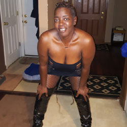 Would You Do Her - Ebony, High Heels Amateurs