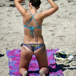 Pic #1 Brazilian Beach 02 - Beach, Bikini Voyeur